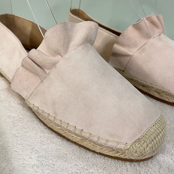 Michael Kors Women's Cream Slip On Suede Round Toe Espadrille Loafers Size 6 - Picture 3 of 12